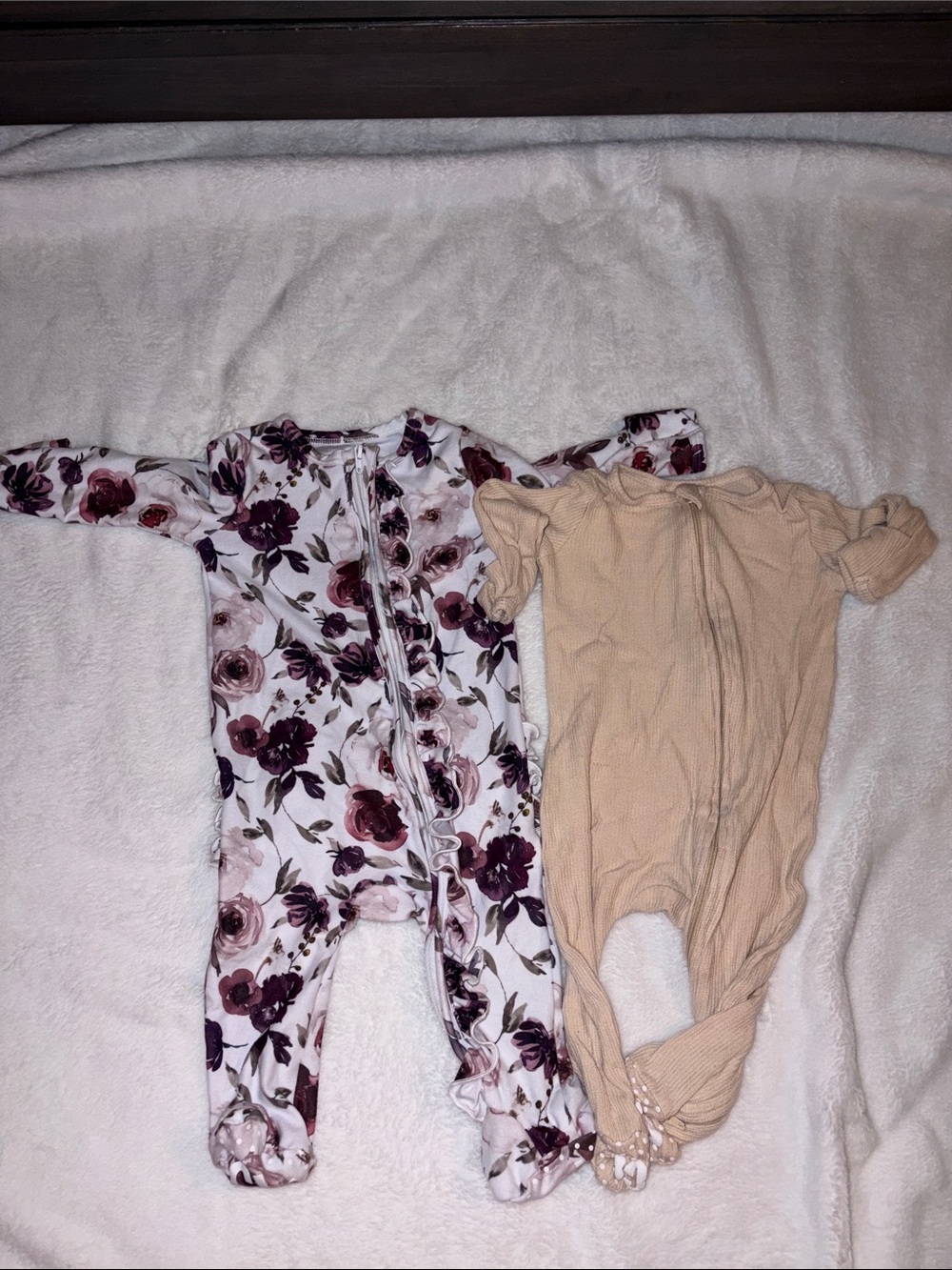 Caden Lane Floral & Neutral Baby One-Piece Sleepwear Set - White Floral and Beig